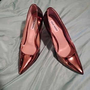 Steve Madden Metallic Rose Gold Sz. 10 Heels